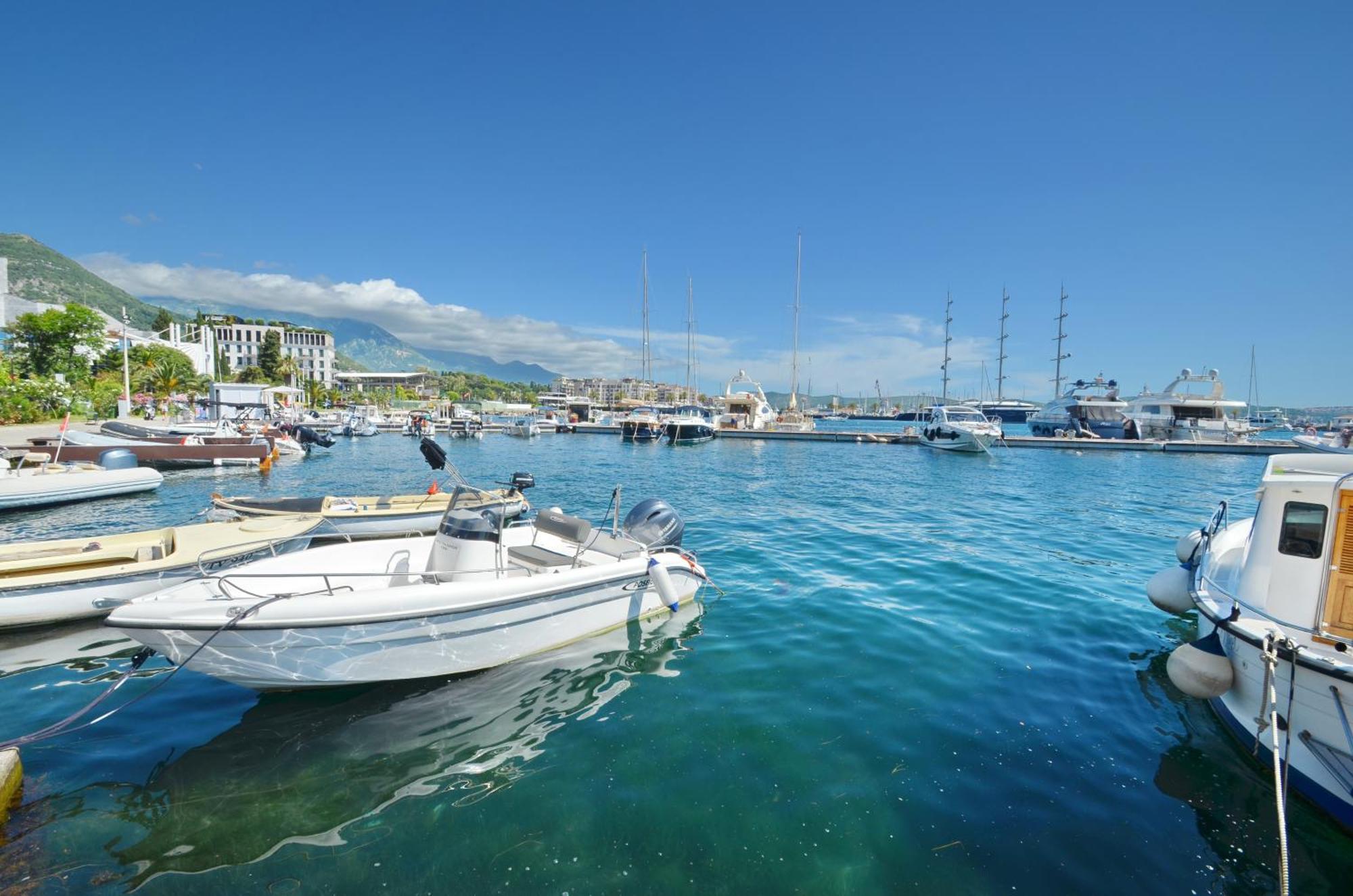 Trojanovic Apartments Tivat Eksteriør billede