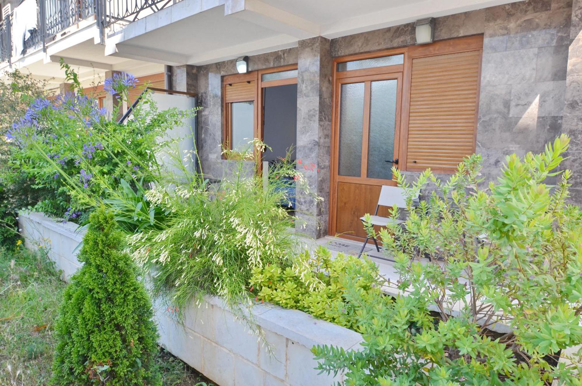 Trojanovic Apartments Tivat Eksteriør billede